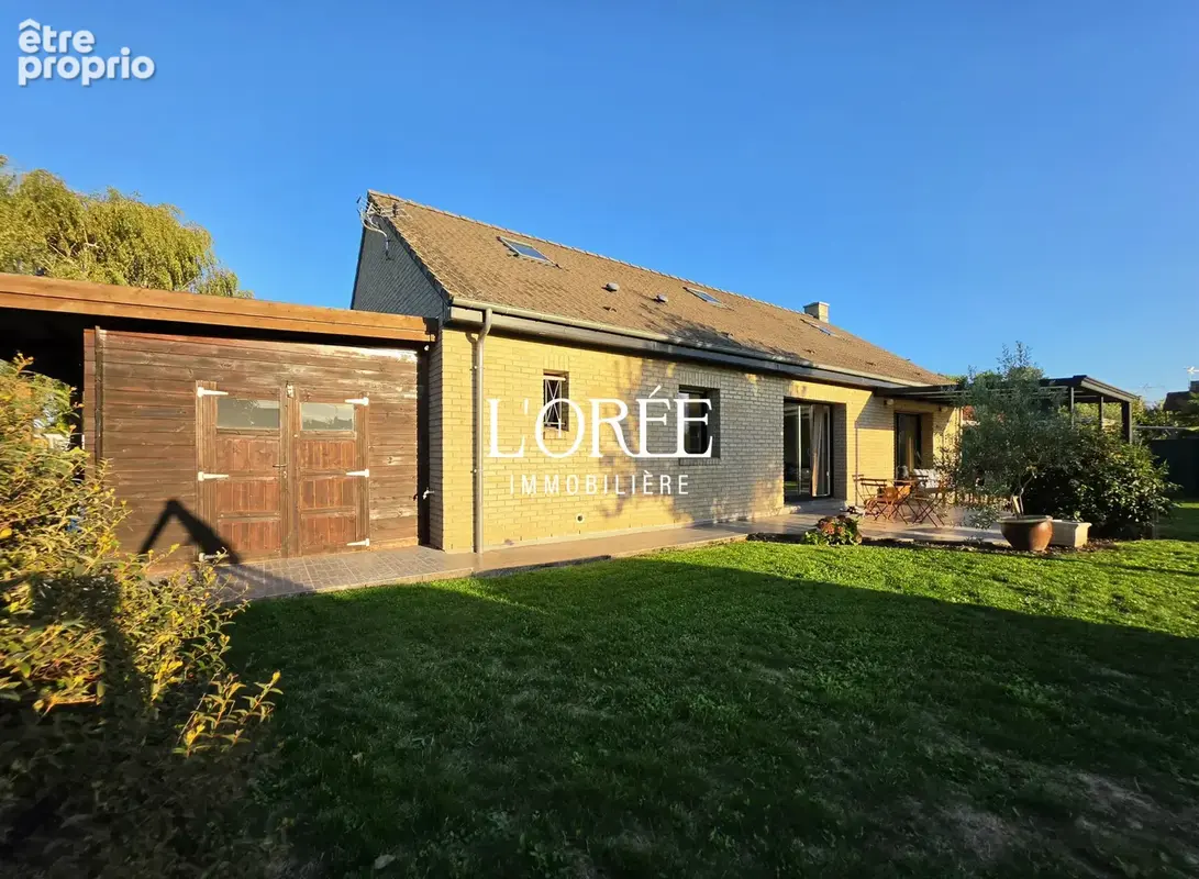 Pavillon individuel en brique - semi plain pied - 140m2 - 4 chambres - jardin  - garage - photo 15