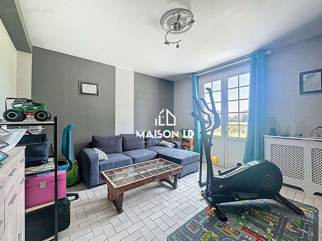 Maison à LA HAYE-DU-PUITS