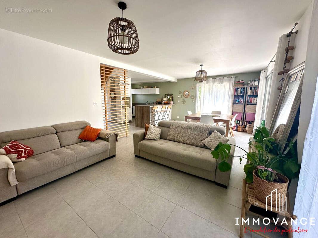 Maison à SAINT-AUNES