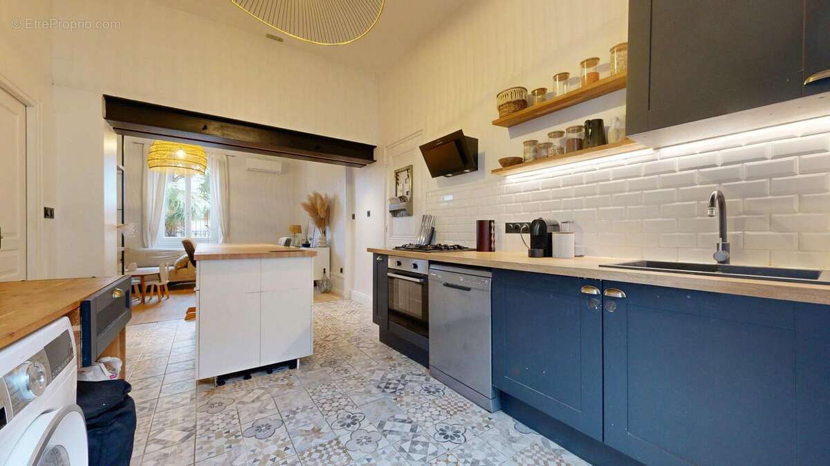 Appartement à TASSIN-LA-DEMI-LUNE