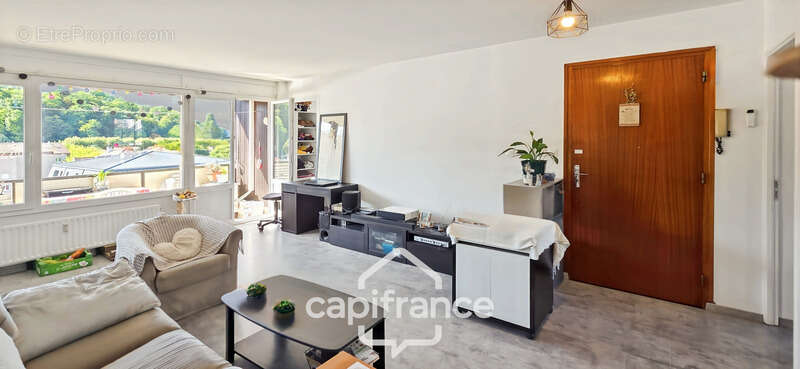 Appartement à AIX-LES-BAINS