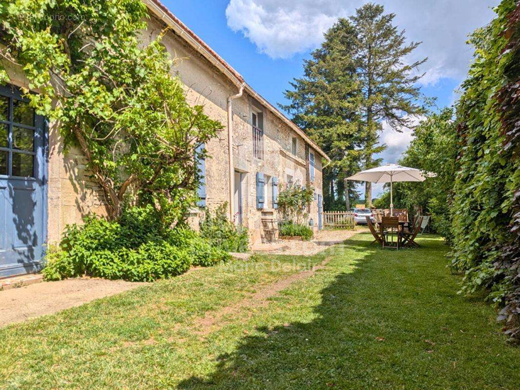 Maison à CIEZ