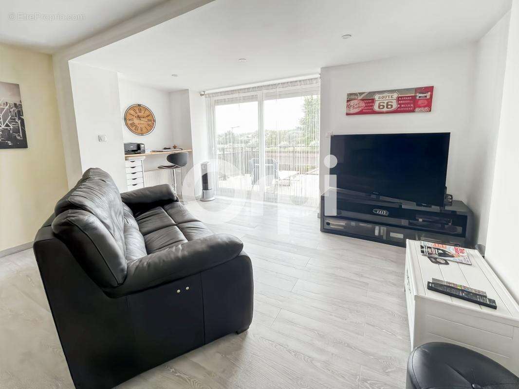 Maison à SAINT-MARTIN-BOULOGNE