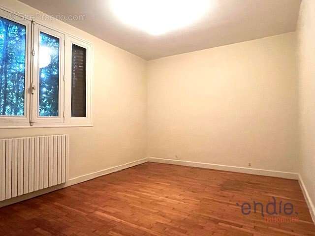 Maison à PETIT-NOIR