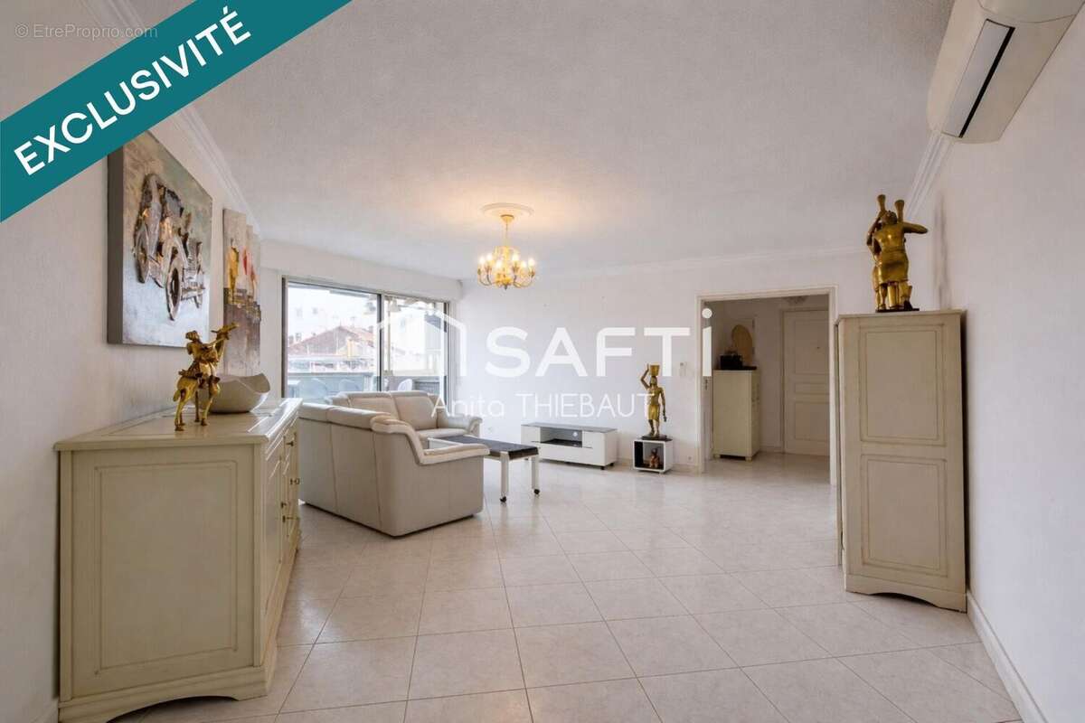 Photo 2 - Appartement à SAINT-RAPHAEL