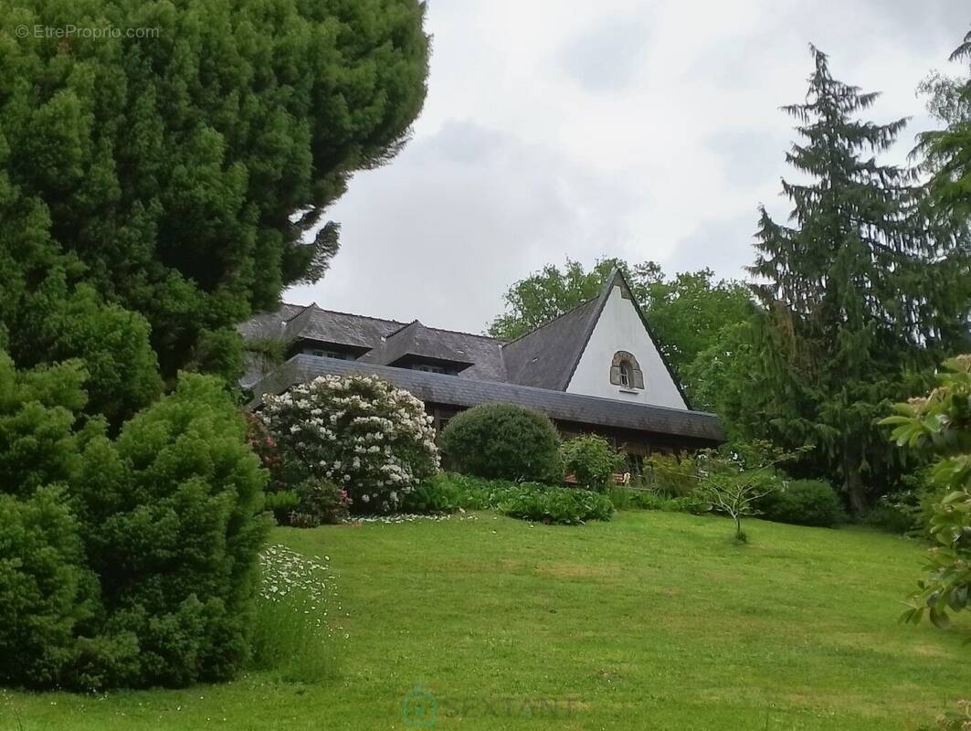 Maison à PLUMELIAU