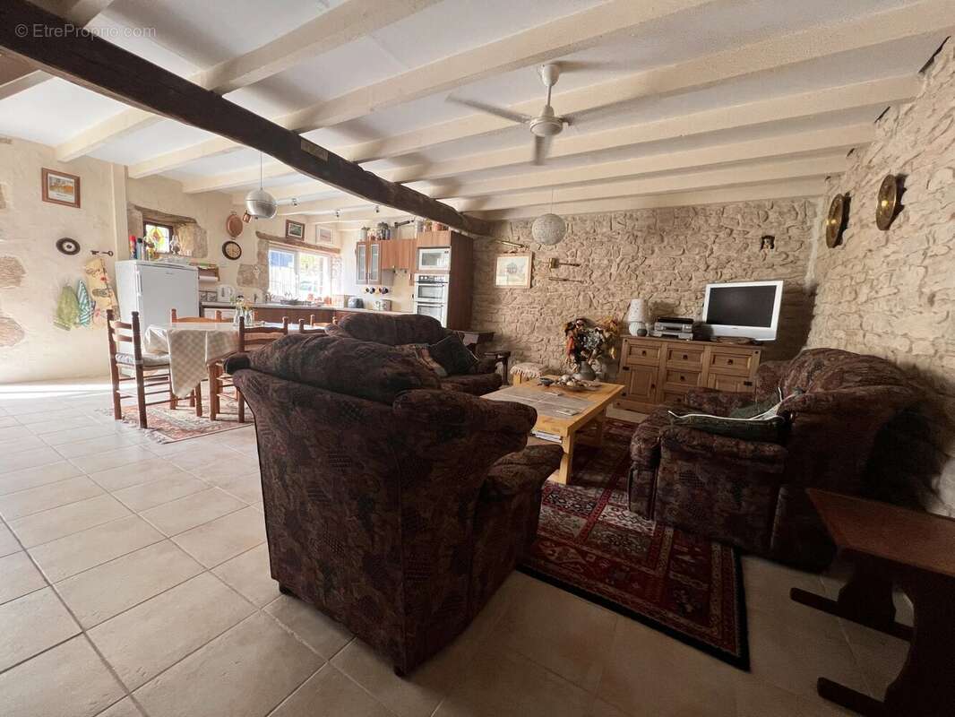 Maison à TAIZE-AIZIE