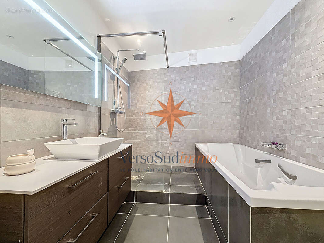 Maison à CHAMPS-SUR-MARNE