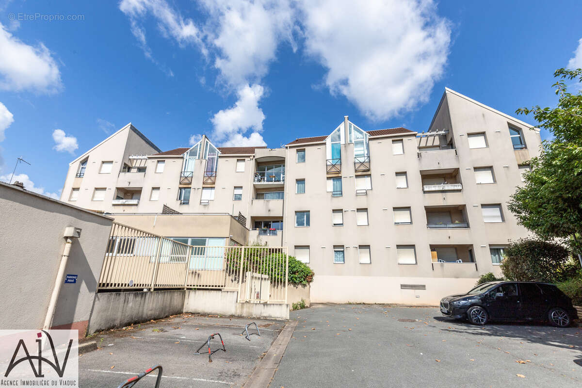 Appartement à SAVIGNY-SUR-ORGE