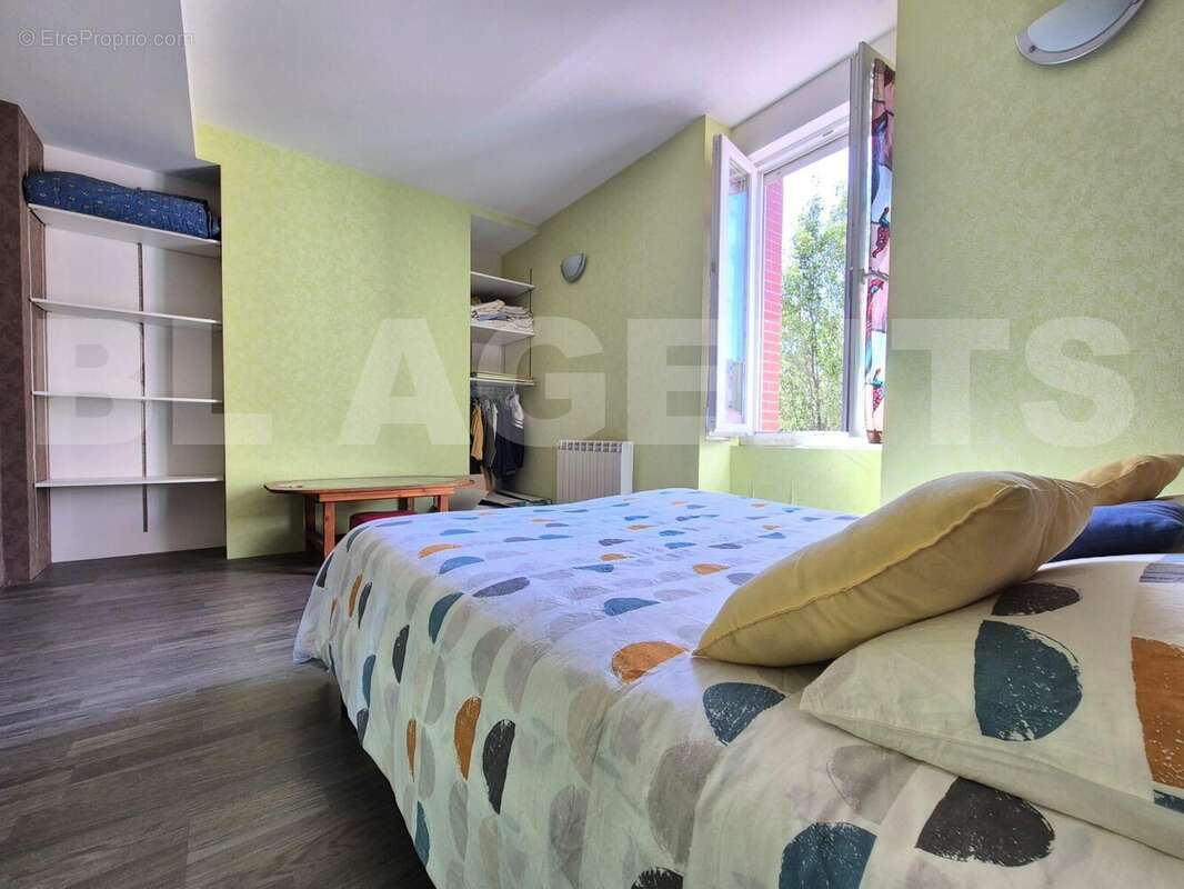 CHAMBRE 1 - Maison à PAMIERS