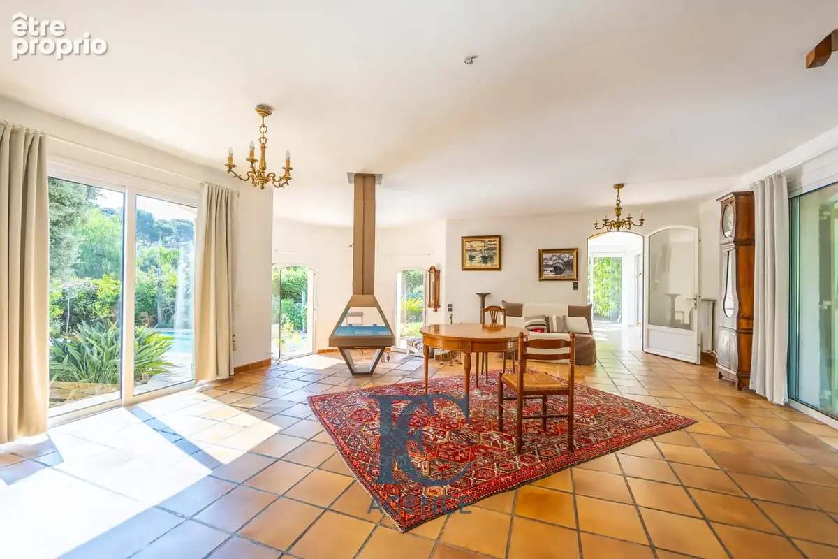 Maison de 170 m2 au calme à Portissol - photo 3