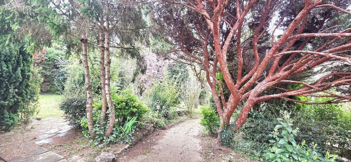 Maison à BEAUMONT-SUR-LEZE