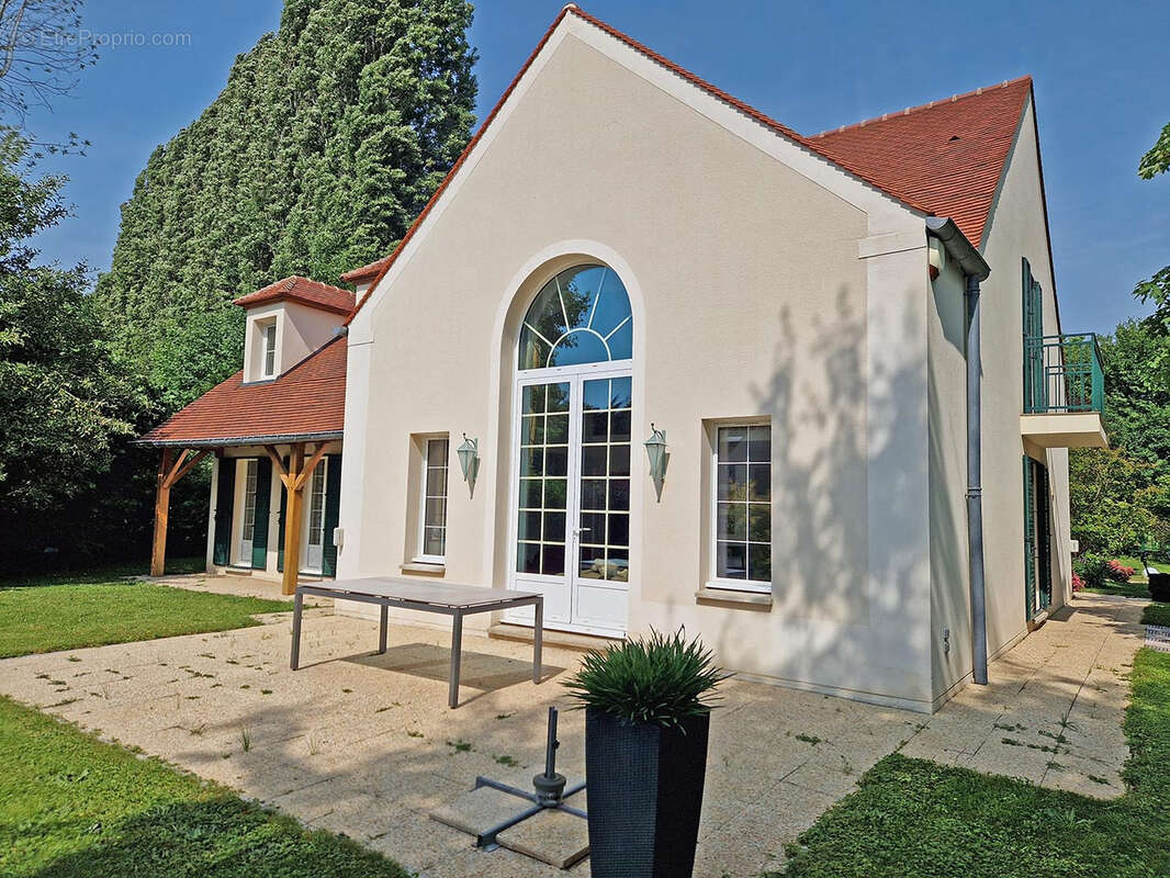 Maison à SANTENY