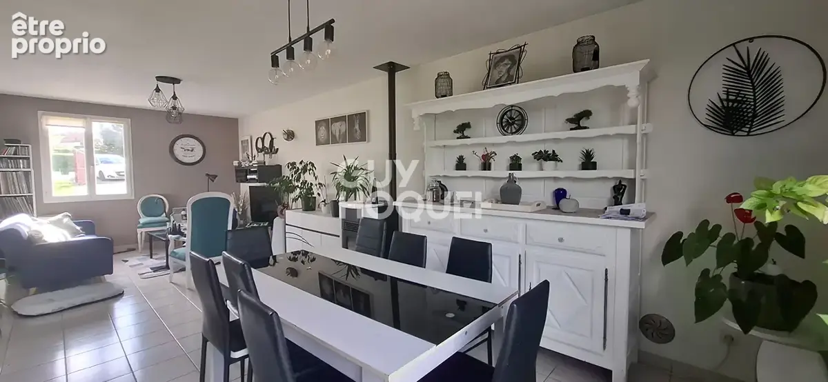 Moulle - Plain-pied de 2007, 90 m², 3 chambres, garage 22 m², terrain 1 100 m² - photo 3