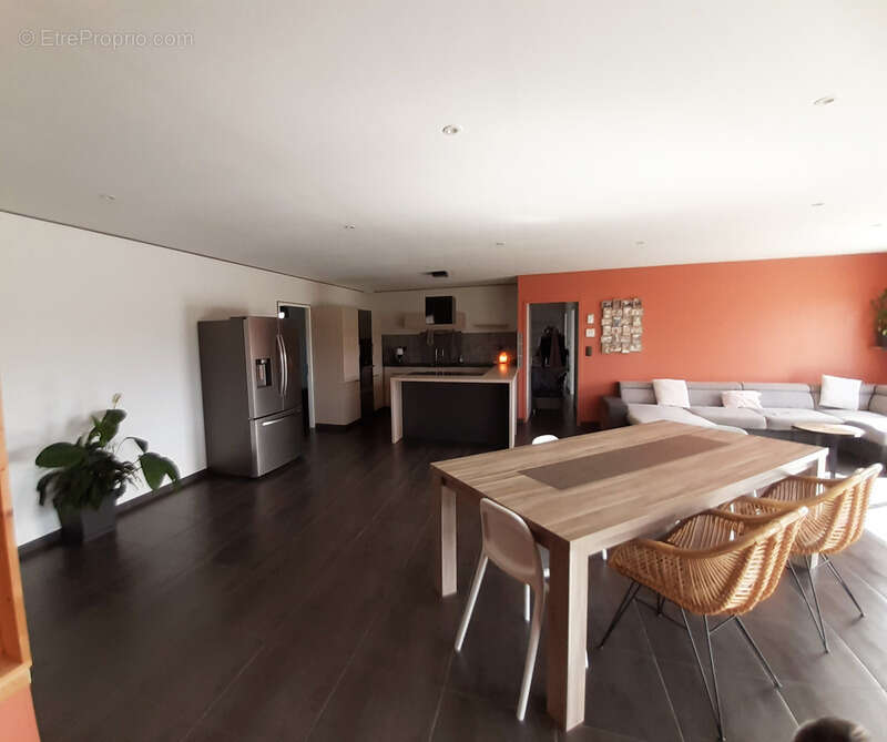 Maison à MONTDOUMERC