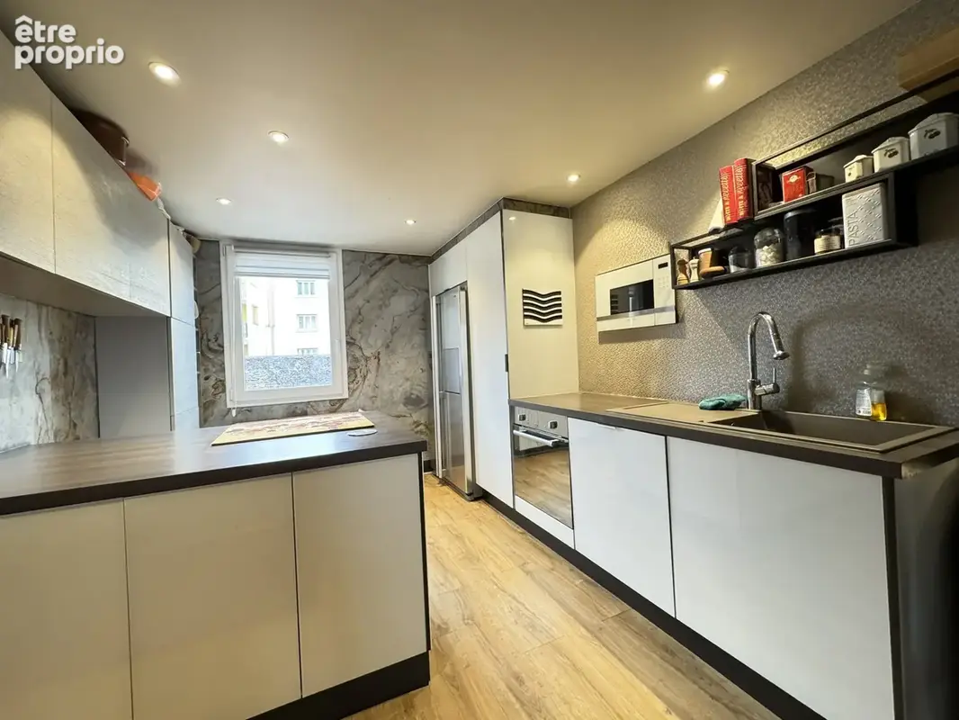 Appartement 4 pièces 80 m² à vendre à L'etrat (42580) - photo 5