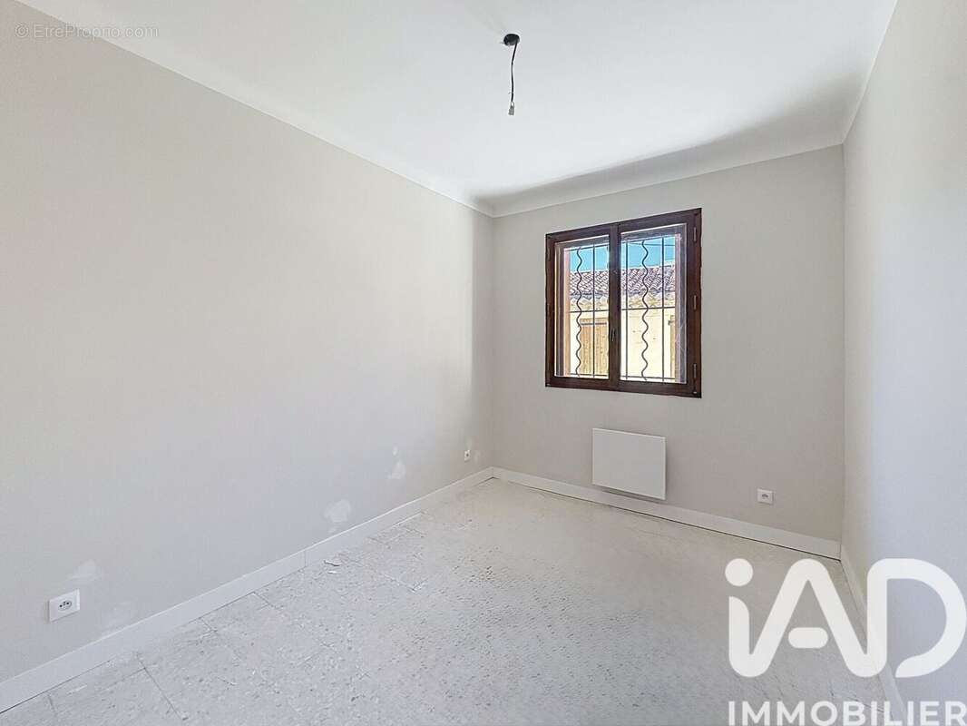 Photo 6 - Appartement à MARSEILLE-3E