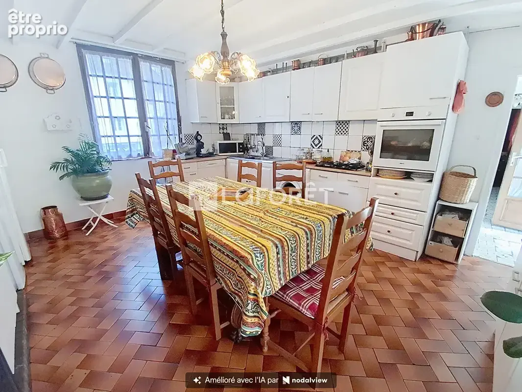 Maison en pierre  à SALINS-LES-BAINS 7 pièce(s) 125 m2 - photo 5