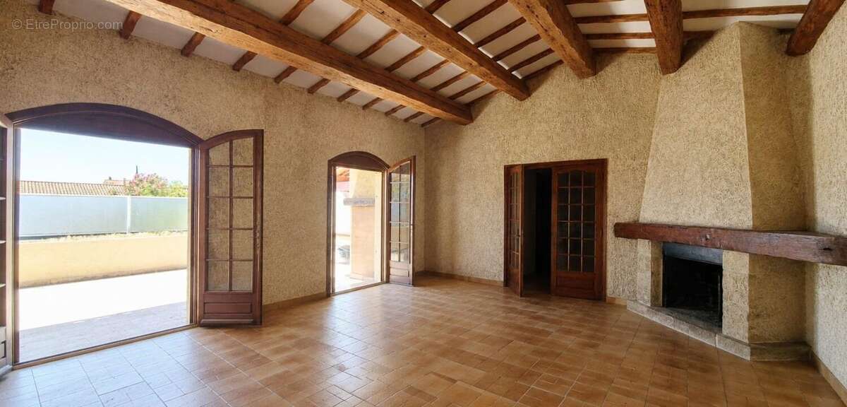 Maison 140 m² à Ceyreste  - photo 3