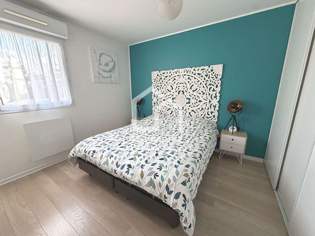 Appartement à VERNEUIL-SUR-SEINE