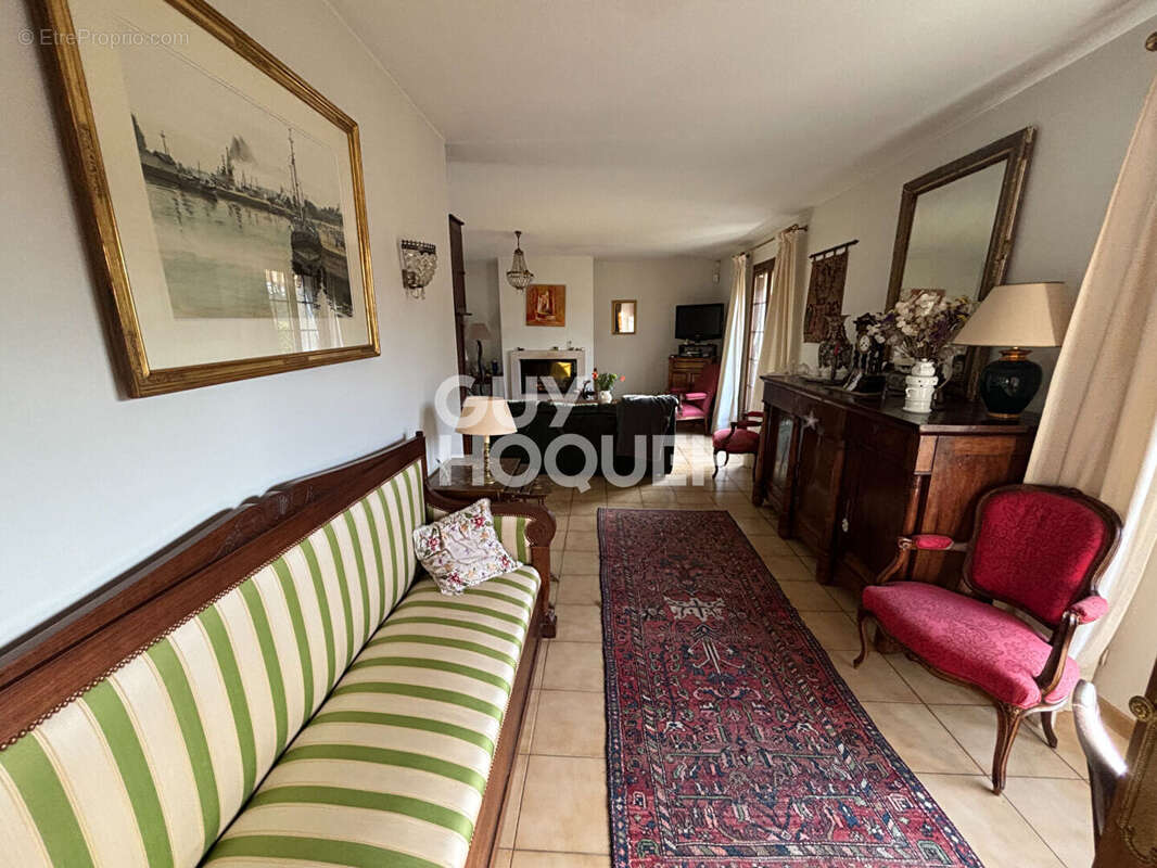 Maison à GRETZ-ARMAINVILLIERS