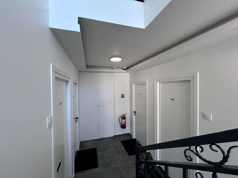 Appartement à PARAY-VIEILLE-POSTE