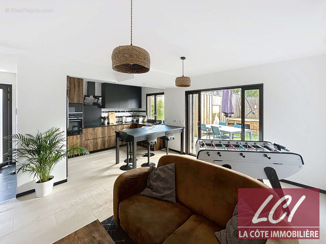 Maison à GUJAN-MESTRAS