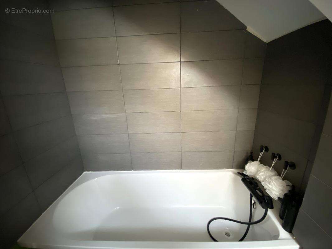 Maison à ROSNY-SUR-SEINE