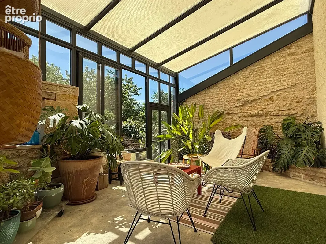ARDILLIÈRES - Charentaise de charme avec maison d'amis, piscine et dépendances. - photo 5