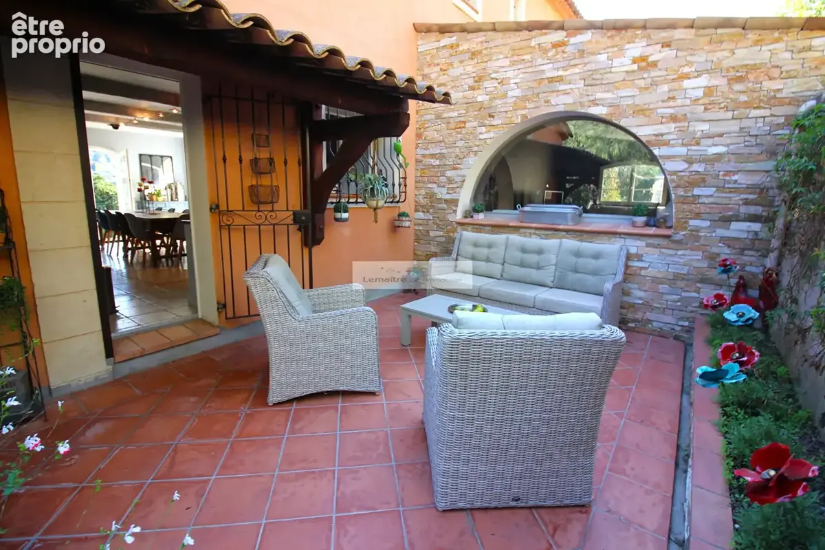 Belle Bastide de 195 m² avec piscine sur 3893 m² de terrain - photo 8