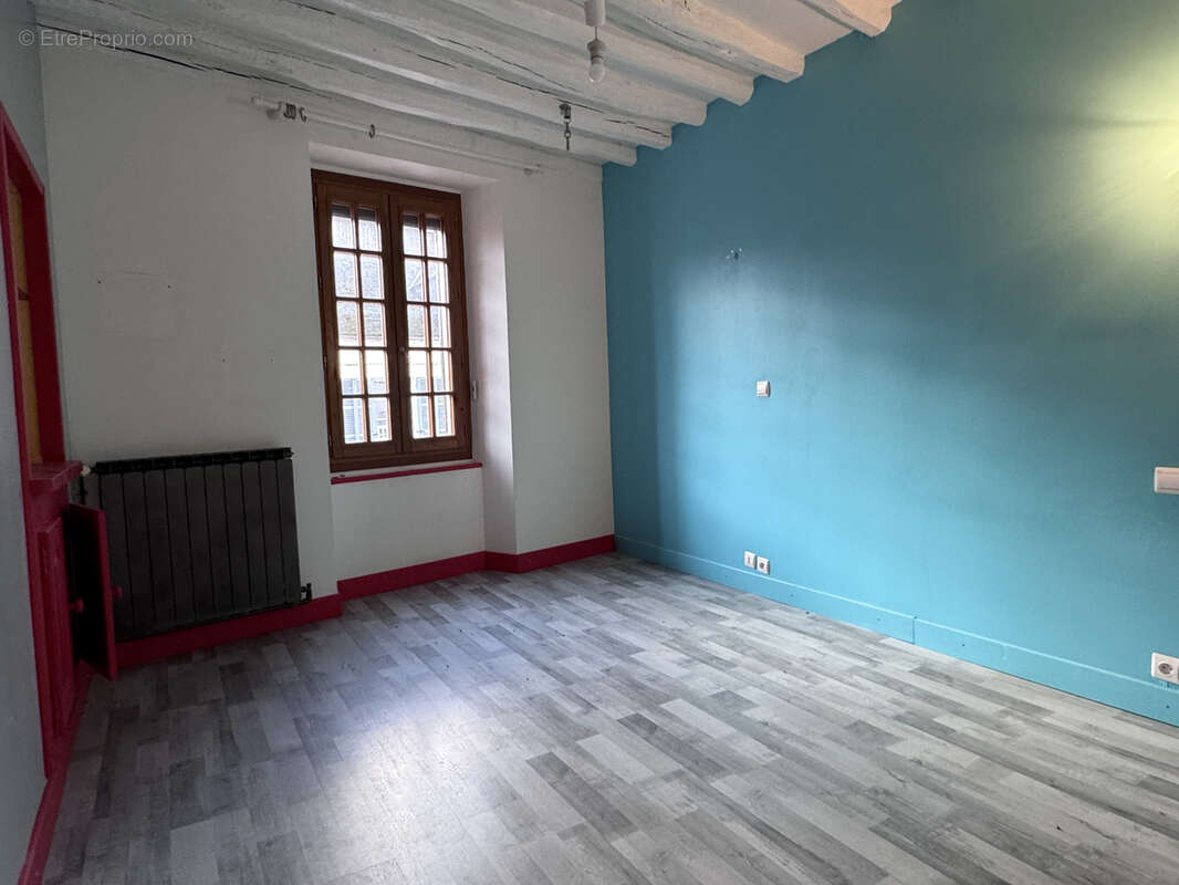 Maison à CHAMBEUGLE