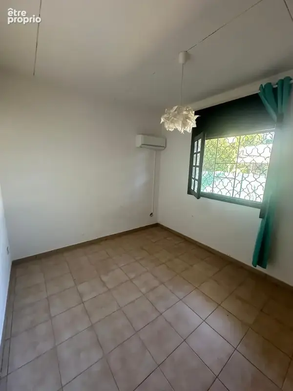 A vendre maison type f5 excellente situation - photo 11