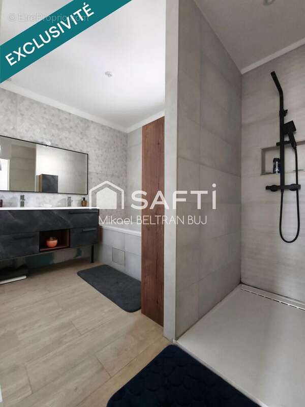 Photo 5 - Maison à VIC-LA-GARDIOLE