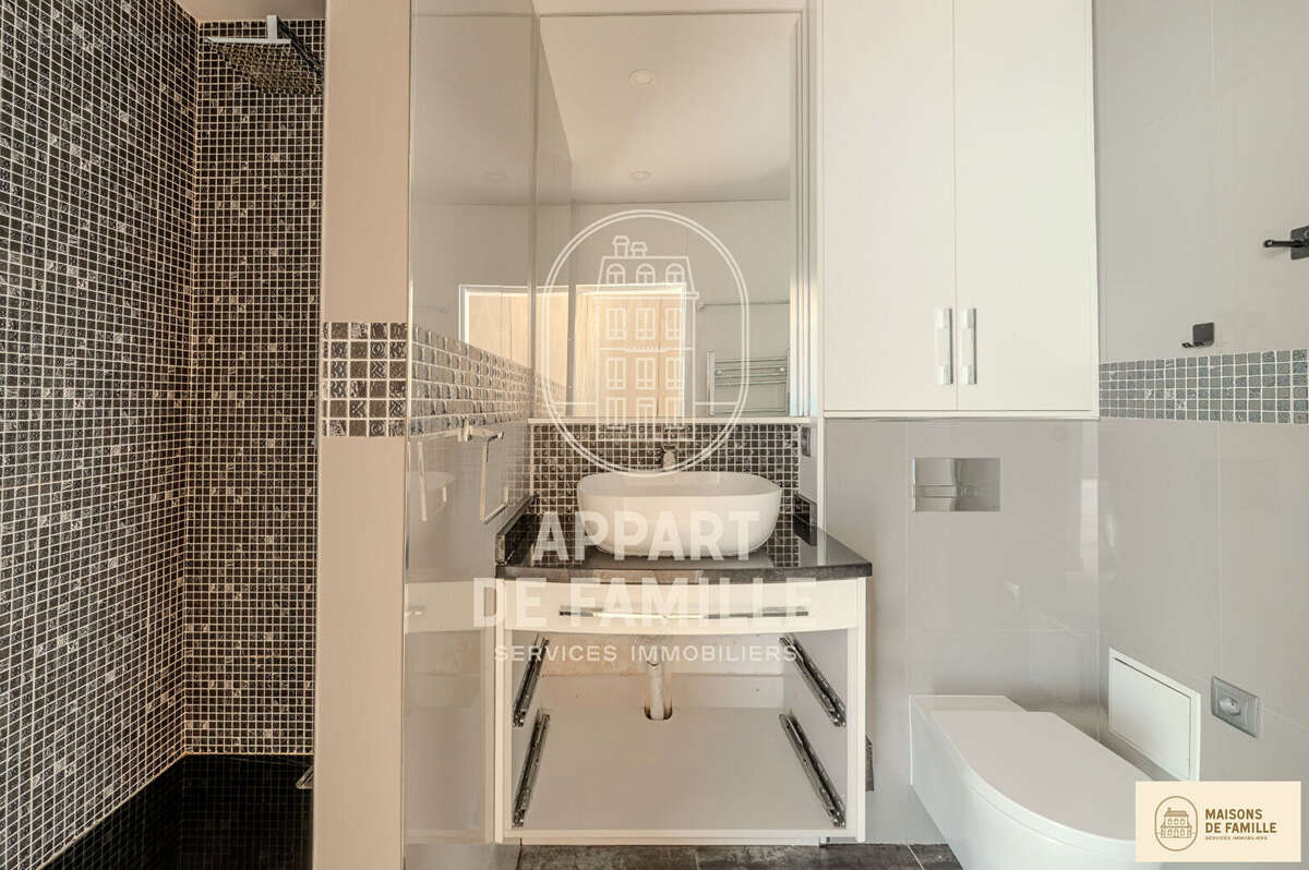 Appartement à LA CELLE-SAINT-CLOUD