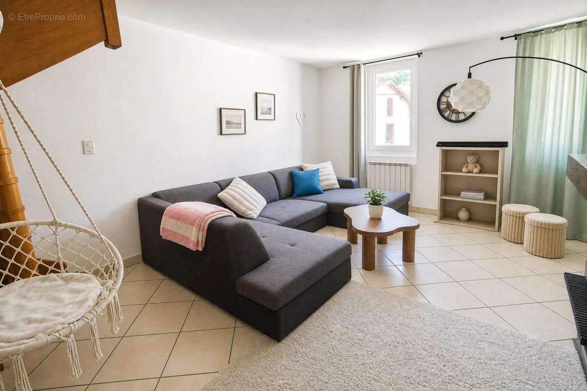 Appartement à AUBIN