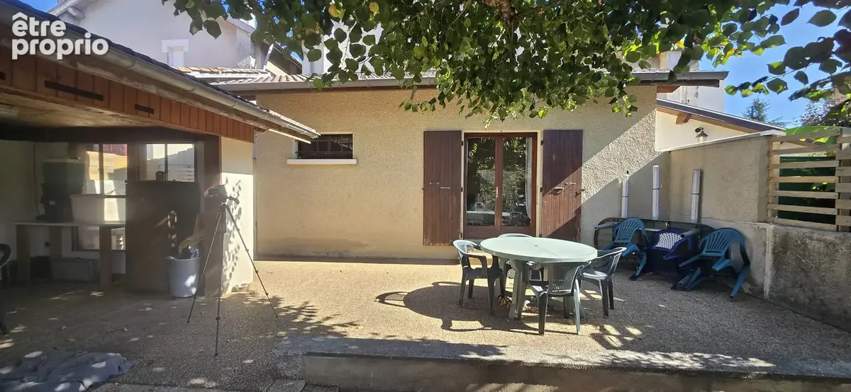 Centre ville / jardin / a renover - photo 7