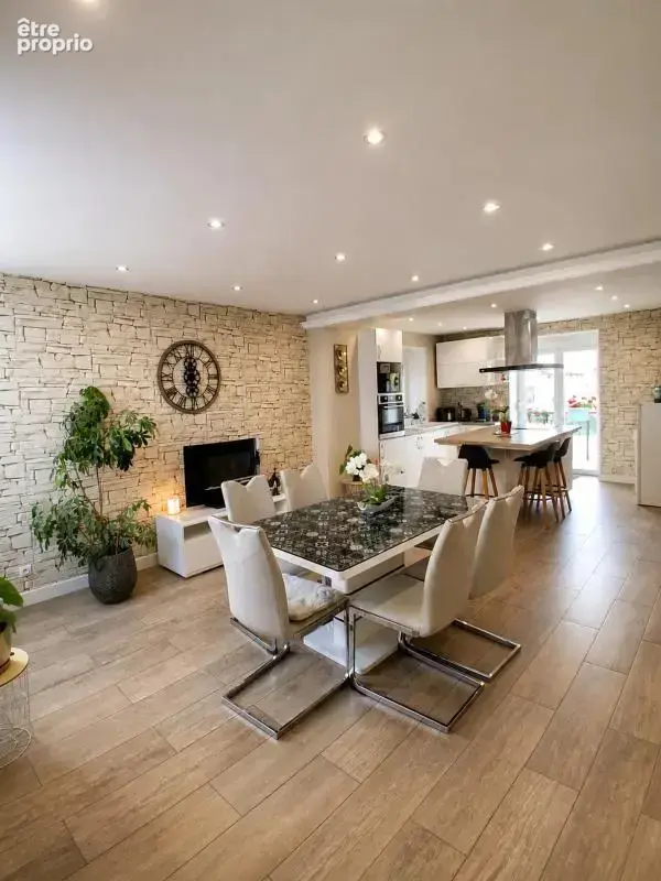 Maison rénovée plain pied f5 de 110 m2 jardin terrasse - photo 4