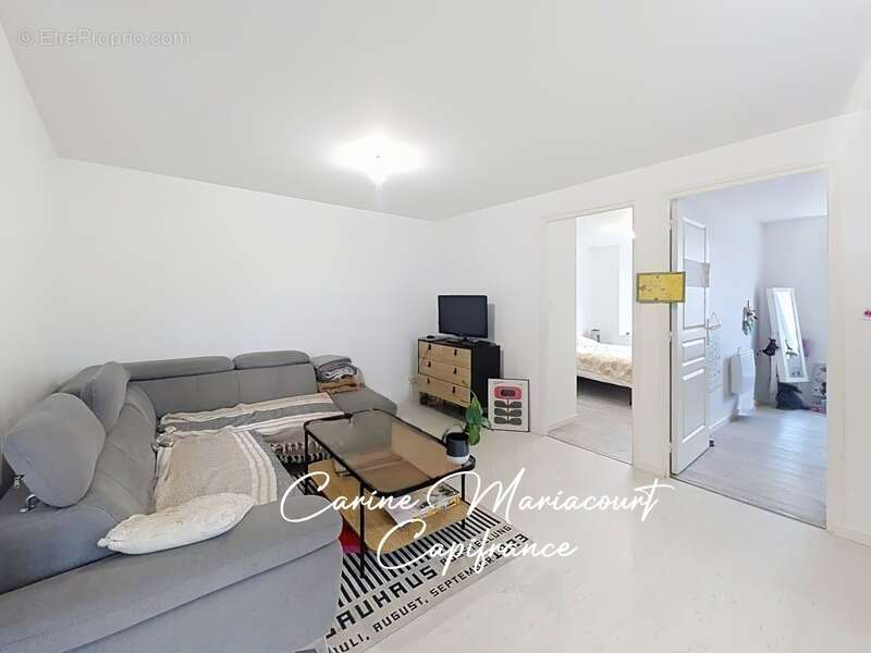 Appartement à LA CRECHE