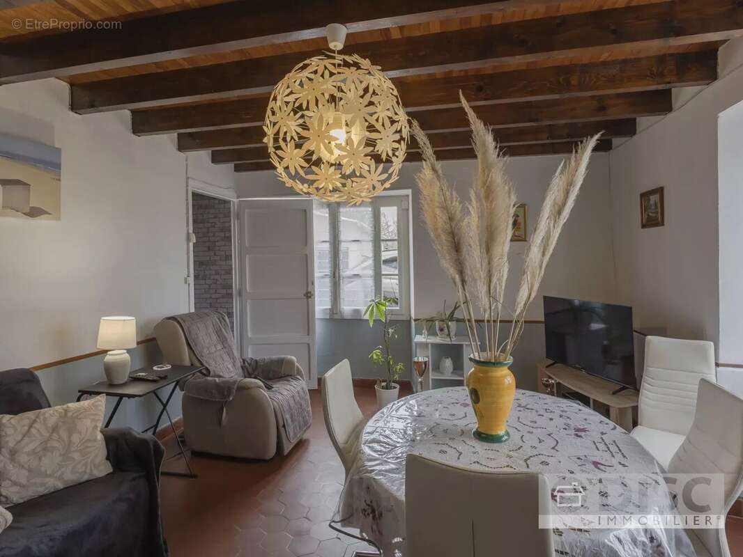 Charmante maison sur les hauteurs de Caylus. - photo 5