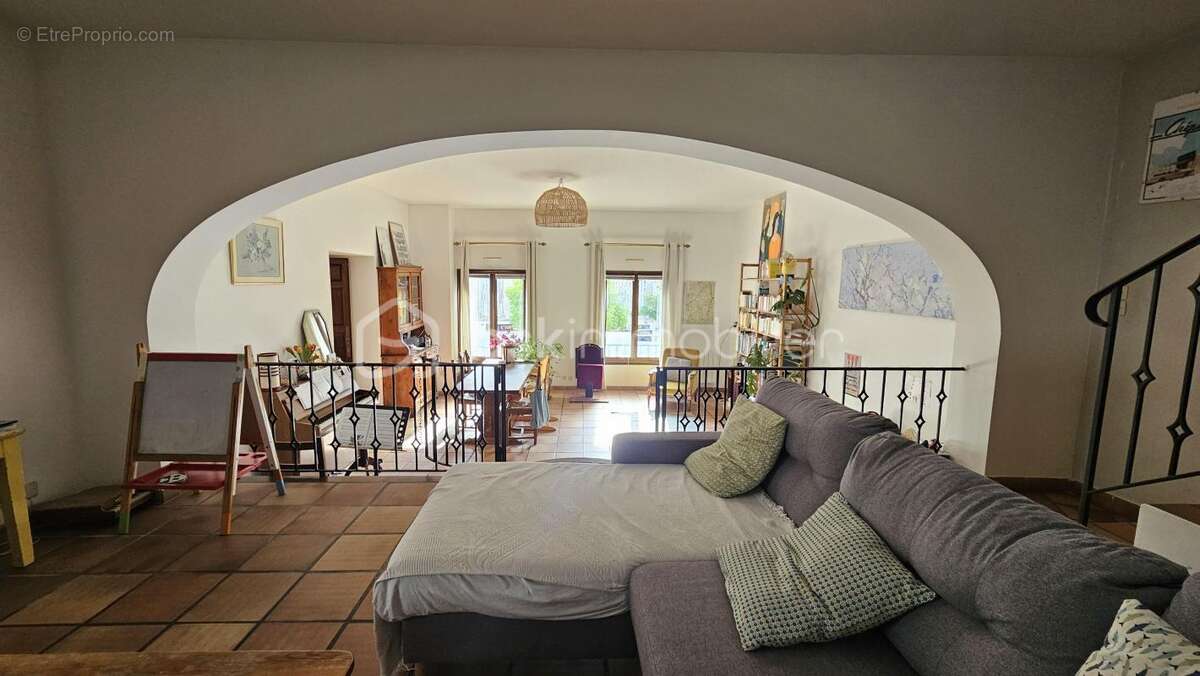 Appartement Duplex 152 m² centre ville - photo 3