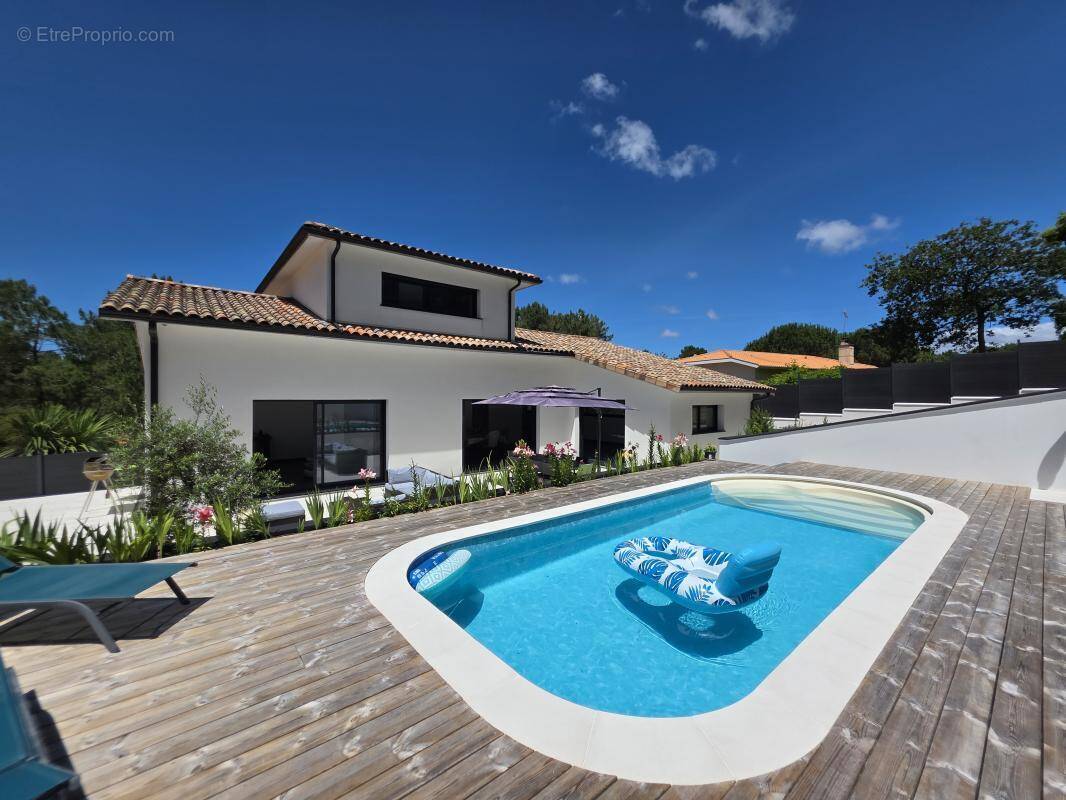 Maison à BISCARROSSE