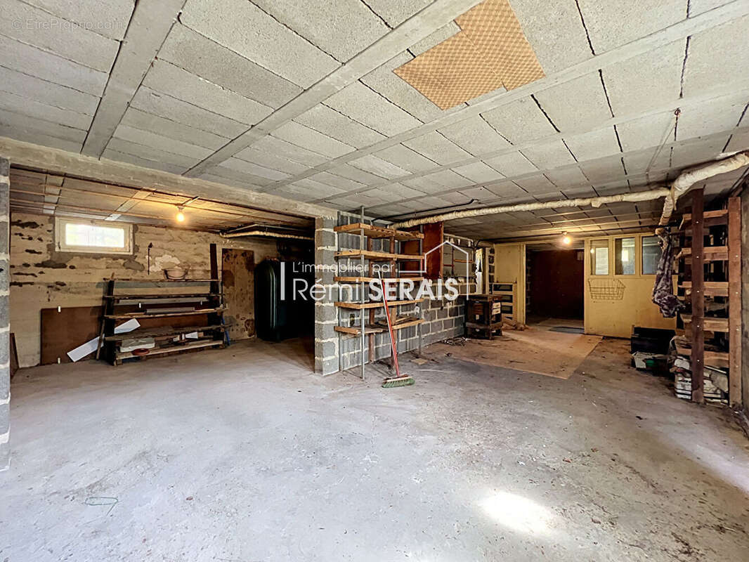 Exclusivité à Potigny : maison surélevée avec jardin et sous-sol - photo 9