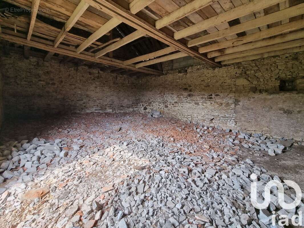Photo 9 - Maison à JUILLAC