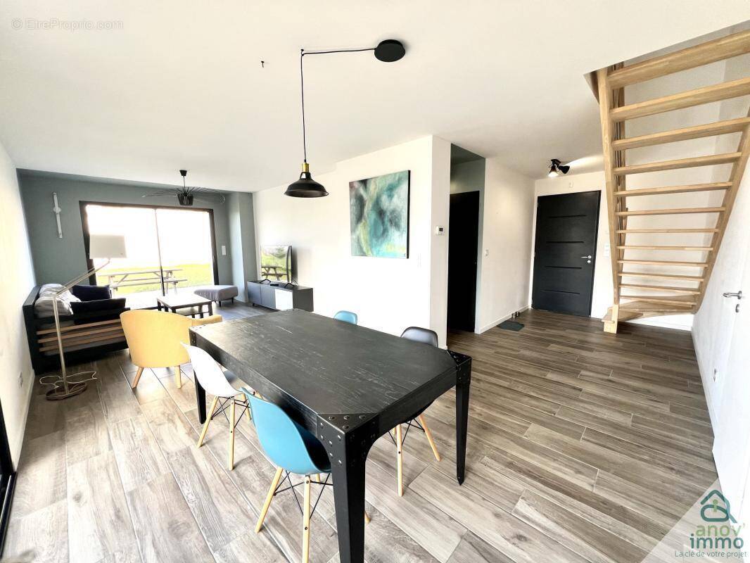 Maison à MIGNALOUX-BEAUVOIR