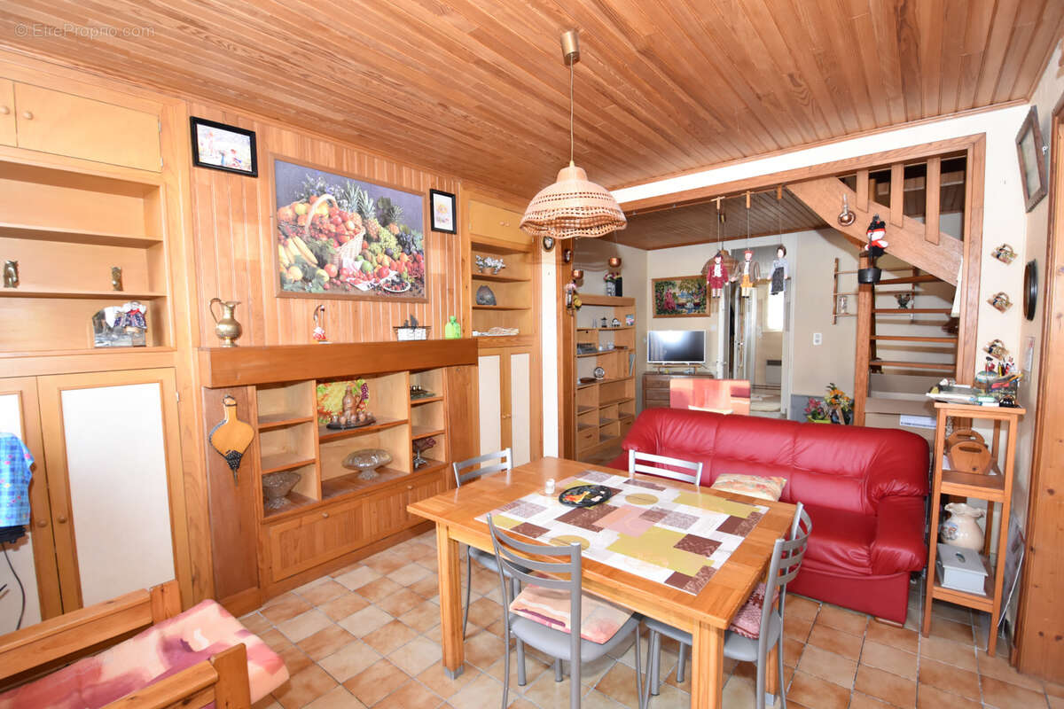 Maison à BERTEAUCOURT-LES-DAMES