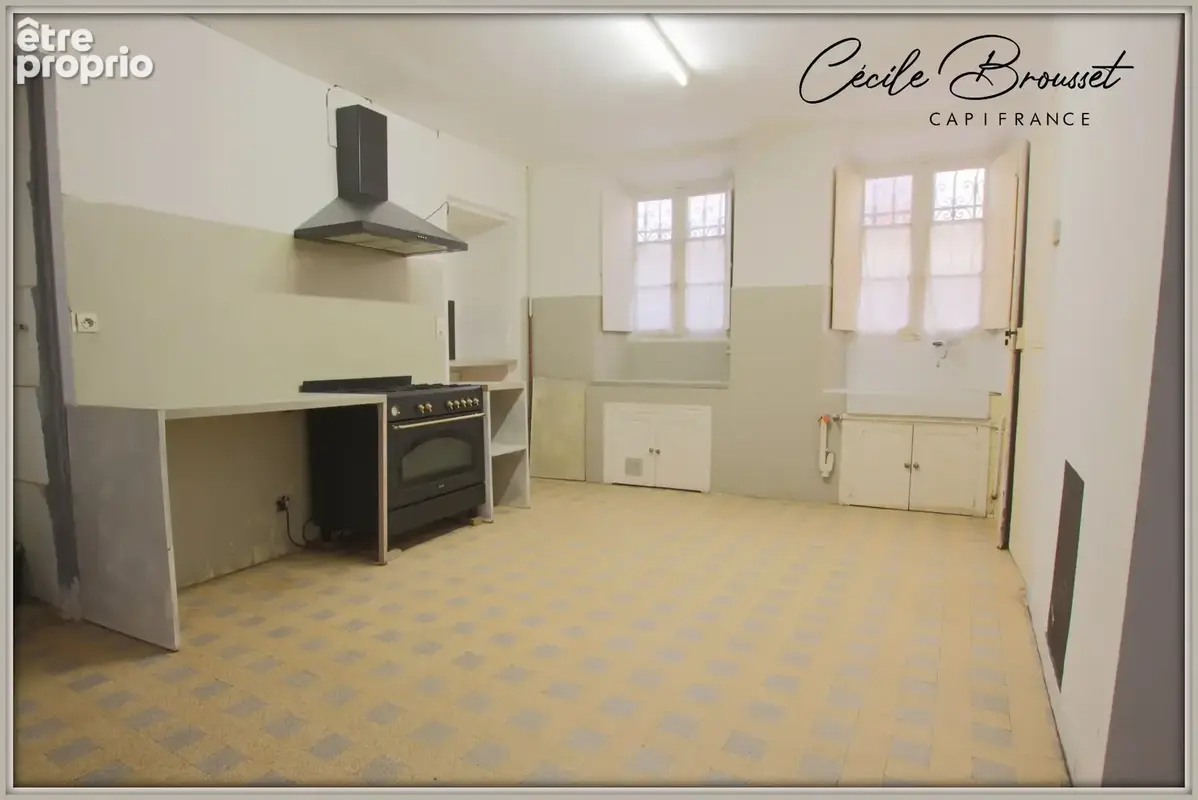 ARLES-SUR-TECH (66150) – Maison de village 5 pièces rénovée avec cour intérieure et possibilité de terrasse - photo 18