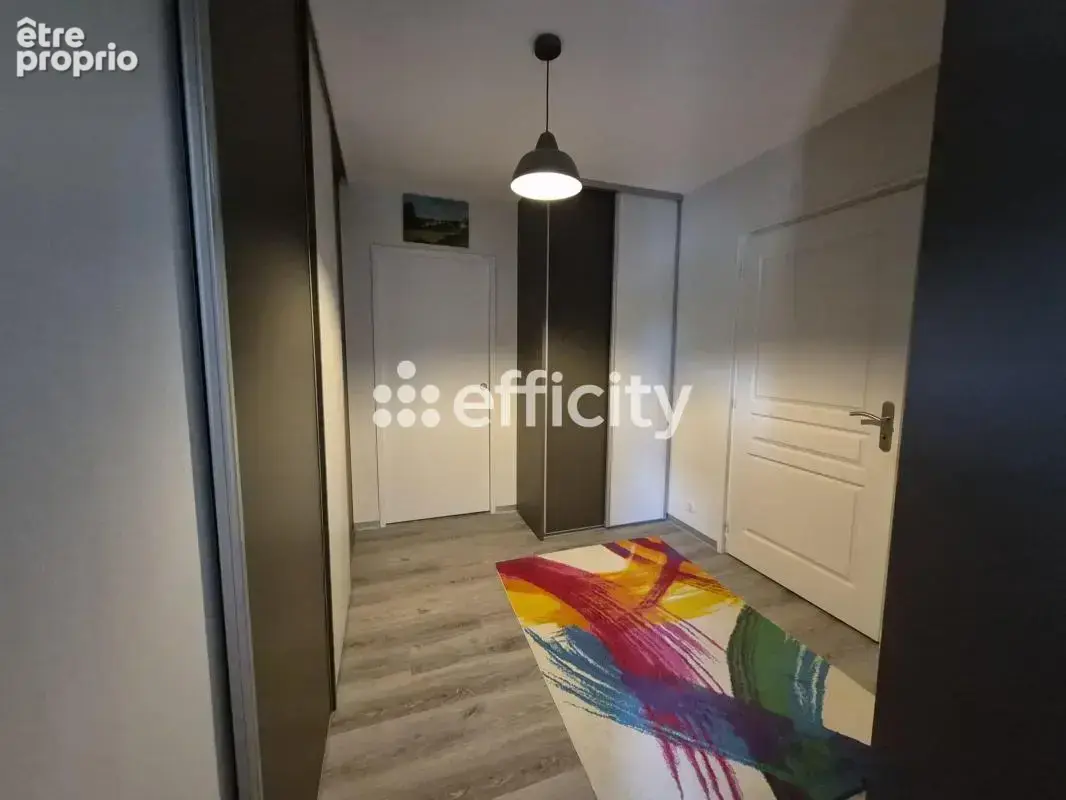 Maison 220 m² à Saint-Mathieu  - photo 7