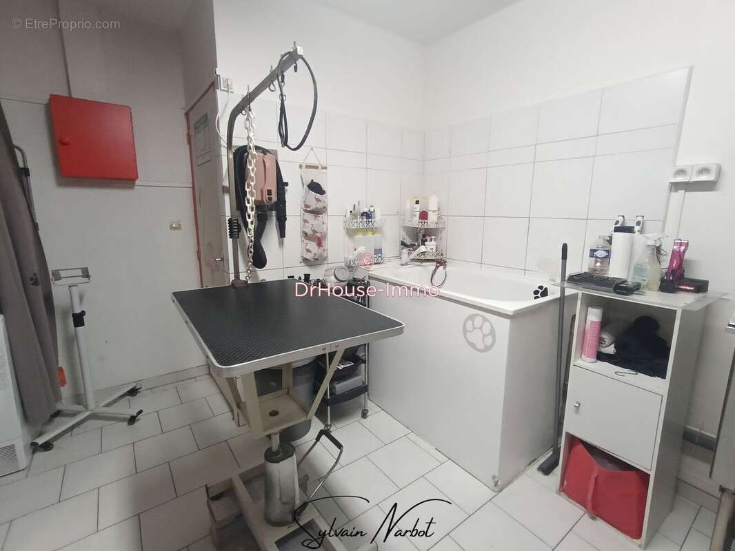 Commerce à LE GRAU-DU-ROI