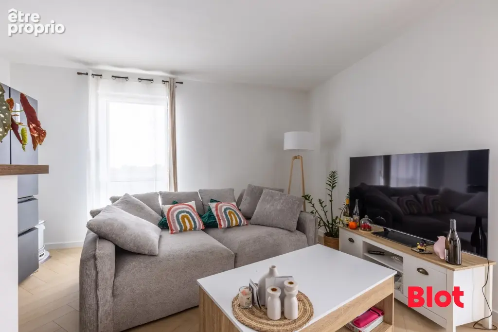 Appartement 2 pièces 45 m² à vendre à Saint-Erblon (35230) - photo 2
