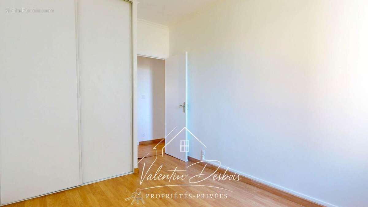 Carcassonne - appartement - t4 - ascenseur - parking - photo 12